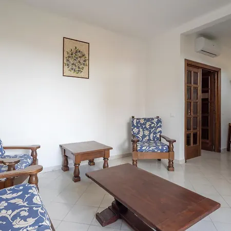 Roberto-4 Beds,ac Santo Stefano di Magra