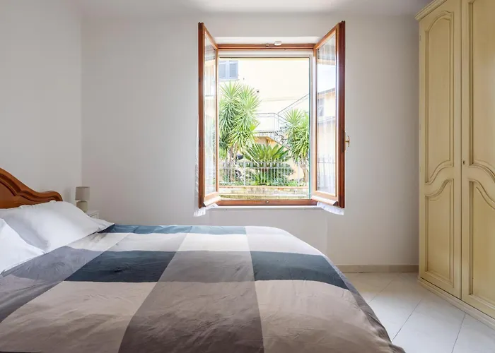 Roberto-4 Beds,ac Appartement Santo Stefano di Magra