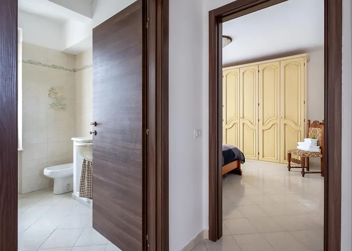 Roberto-4 Beds,ac * Santo Stefano di Magra