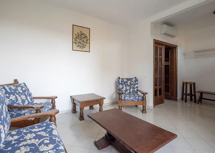 Roberto-4 Beds,ac Santo Stefano di Magra