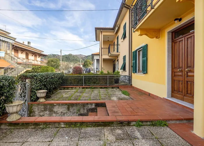 Roberto-4 Beds,ac * Santo Stefano di Magra